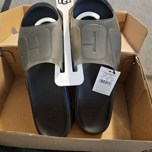 Ugg's Clear Jelly slides